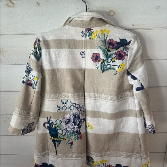 Chico’s Textured Striped Floral Jacket in size 10 Petite - Picture 3 of 11